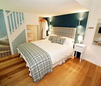Samphire double room at Blas Gwyr Guest House